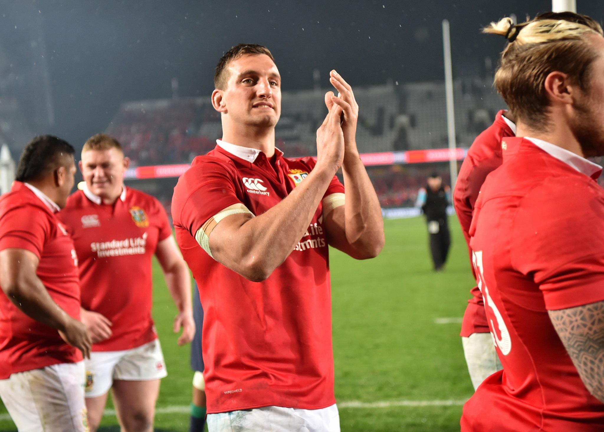 Sam Warburton led his British and Irish Lions squad on a lap of honour after the third Test