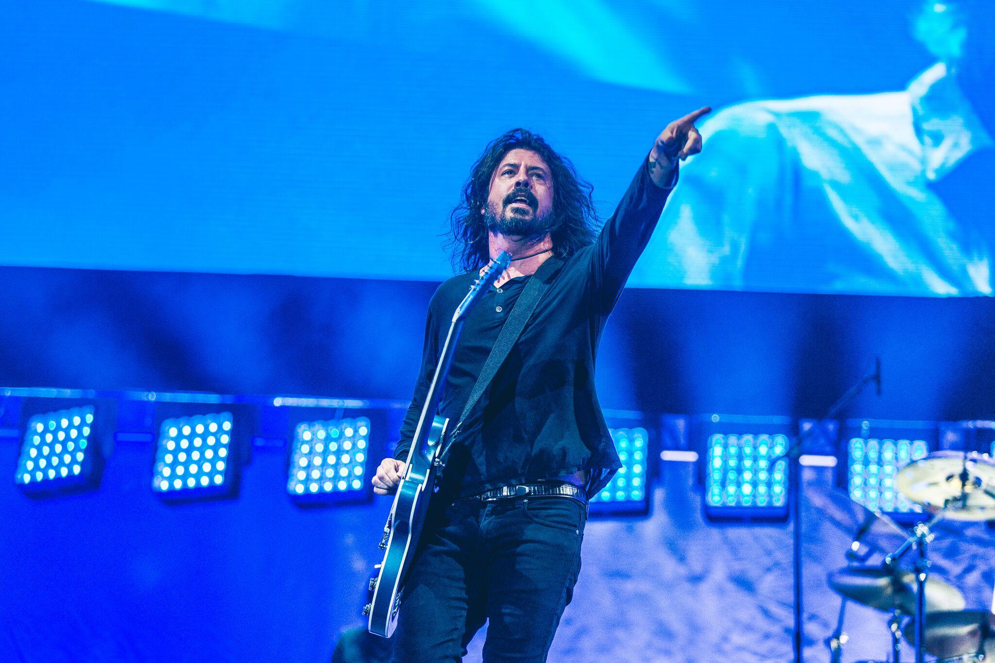 Foo Fighters frontman Dave Grohl performs at NOS Alive