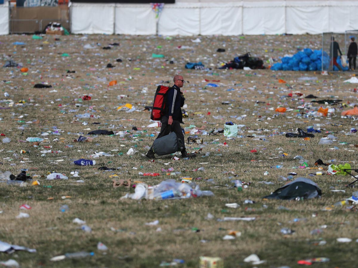 Festival-goers should pay £25 fee for abandoning tents, say environmental  activists | The Independent | The Independent