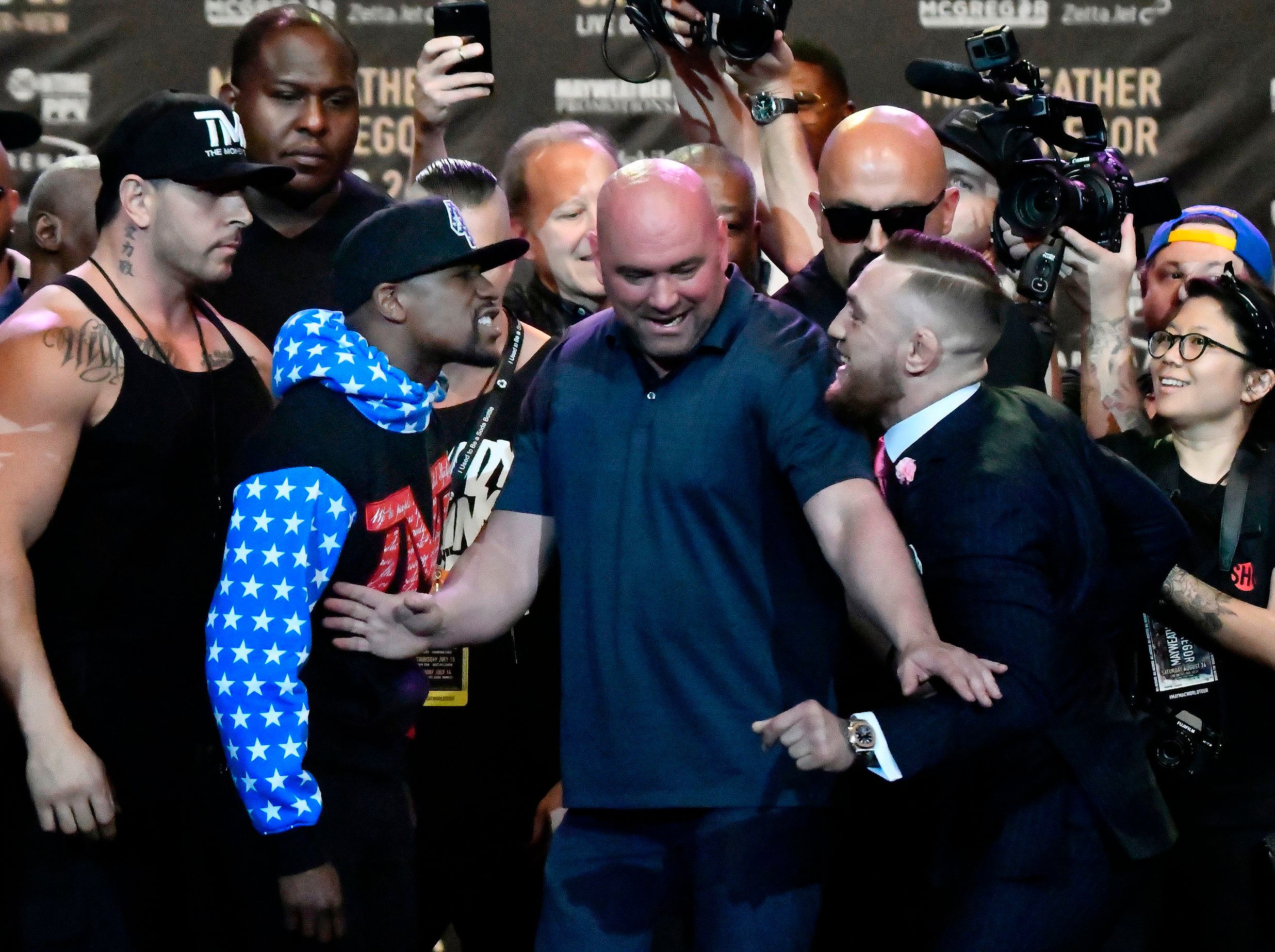 Floyd Mayweather vs Conor McGregor: Read the full transcript from their  explosive LA press conference | The Independent | The Independent