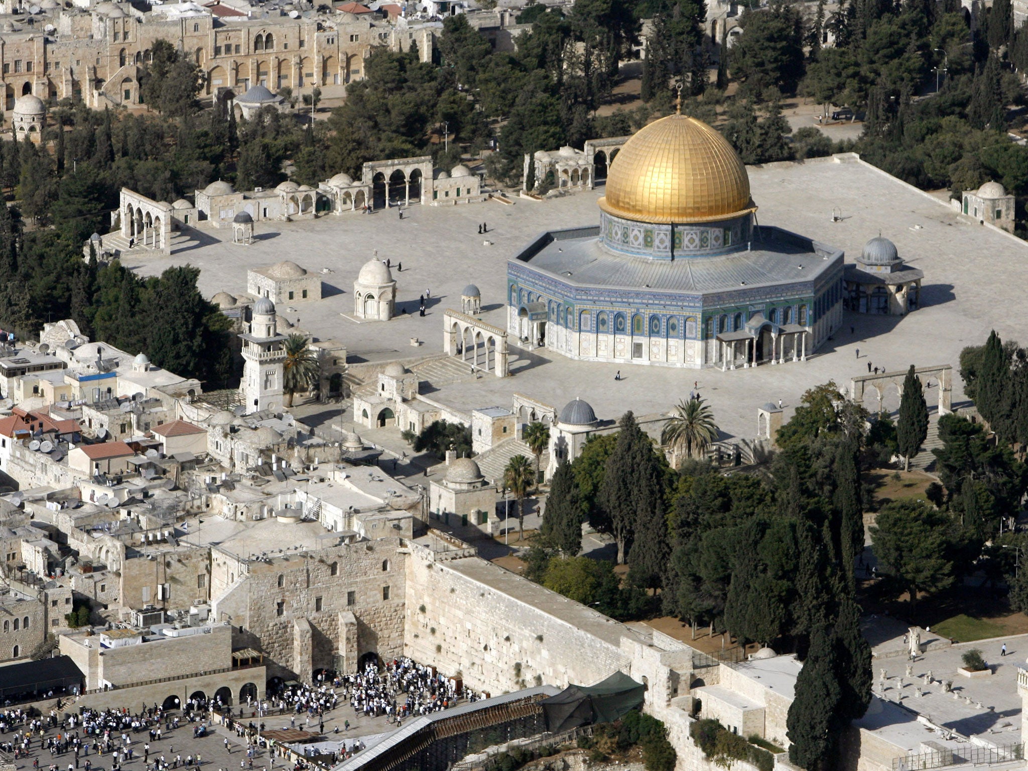 Noon prayers, which usually attract tens of thousands of Muslims, were cancelled at the compound on Friday