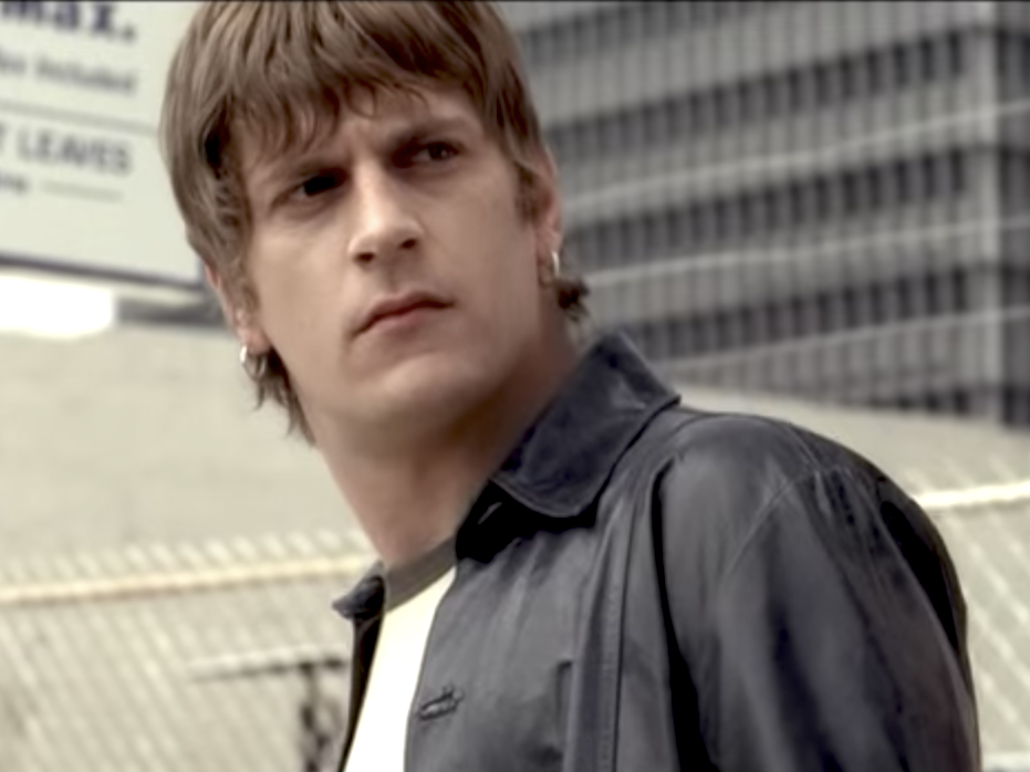 Rob Thomas in the "Bent" video.