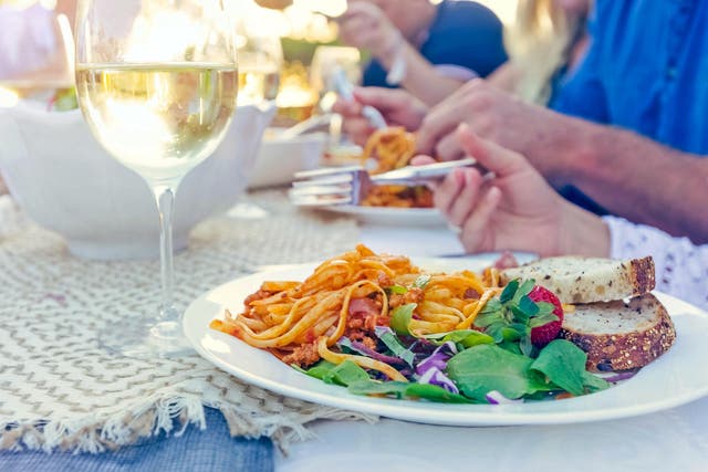 Some diets wrongly encourage people to cut out all carbs 