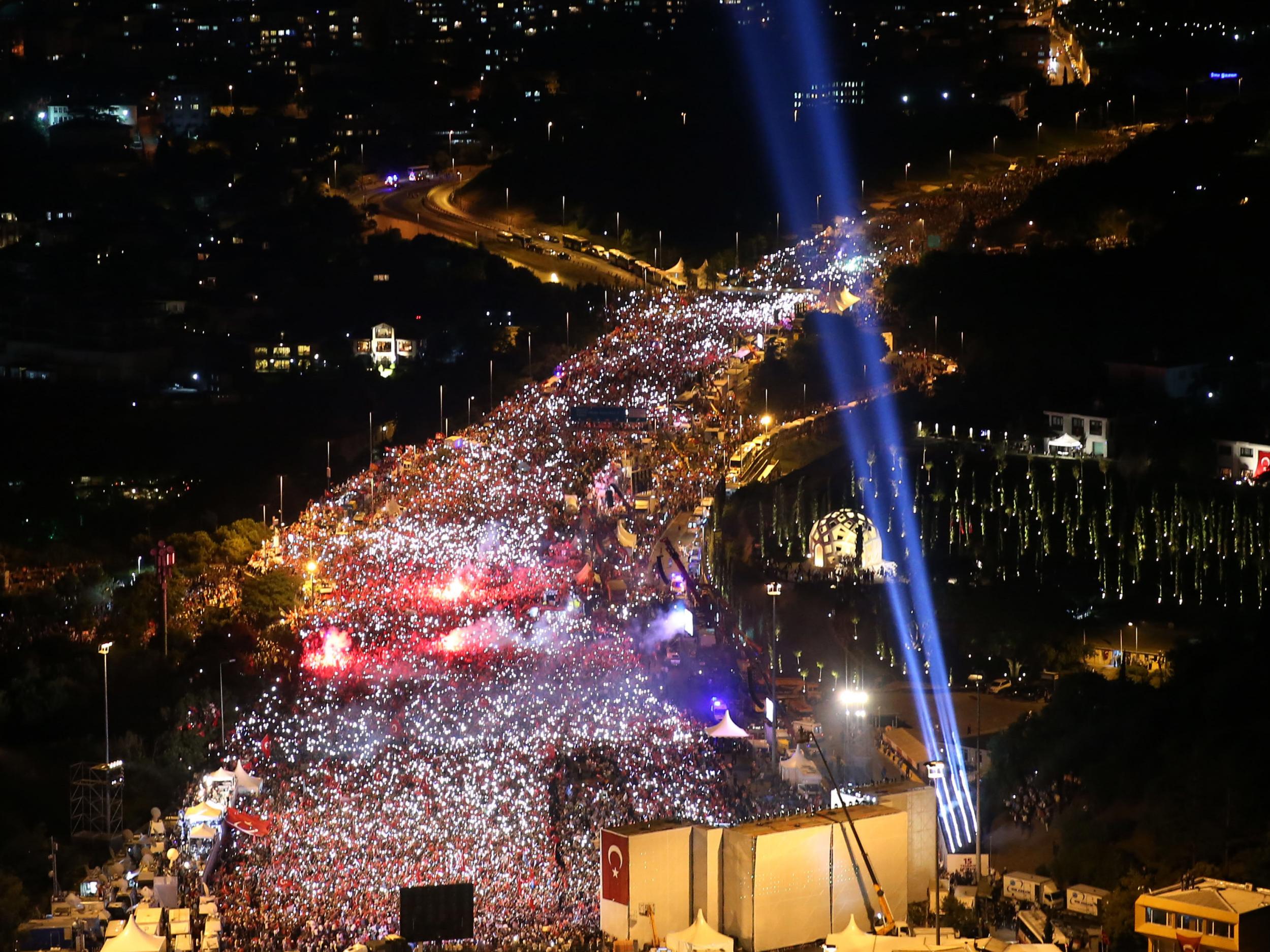 Vast crowds gathered in Istanbul
