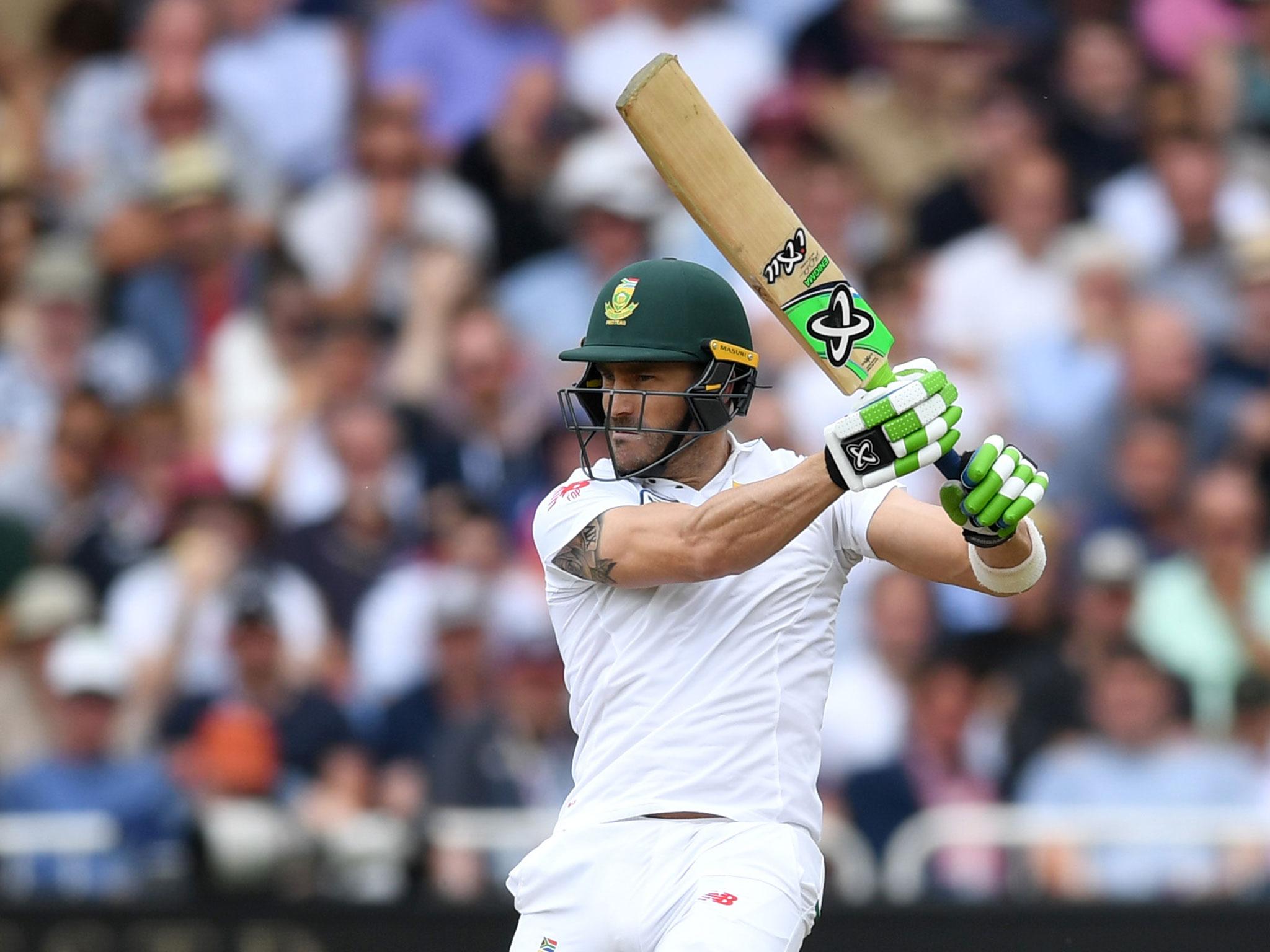 Du Plessis continued to pile on the pressure