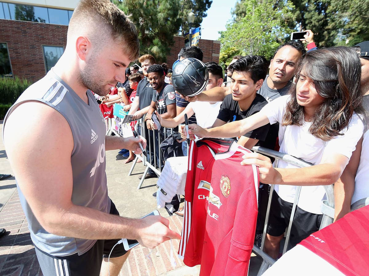 Luke Shaw optimistic of making strong return at Manchester United after ...