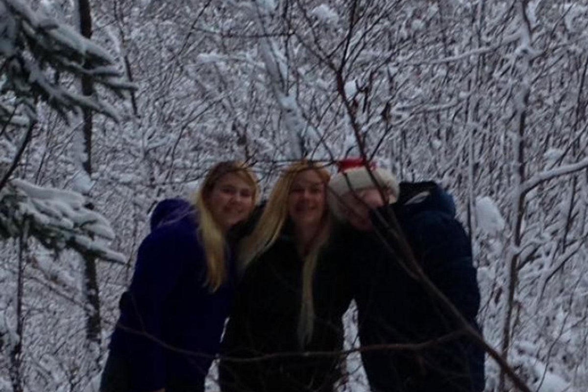 Young boy saves entire family from devastating house fire in Canada ...