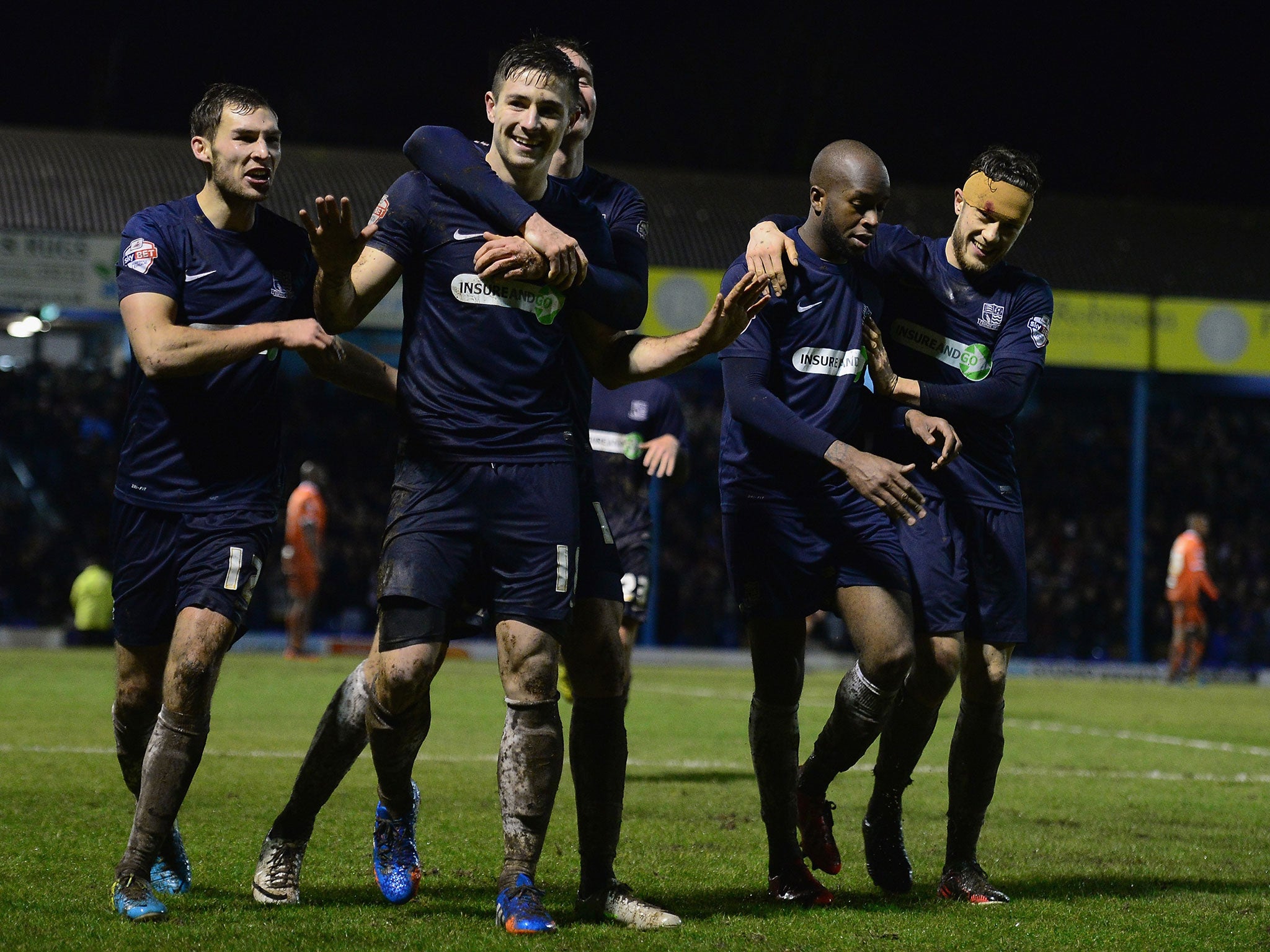 Leonard celebrates scoring for Southend United in the FA Cup