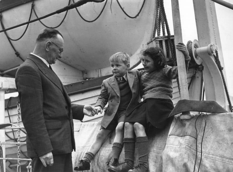 Children being greeted by William Kitson, the Agent-General for Western Australia, in 1948