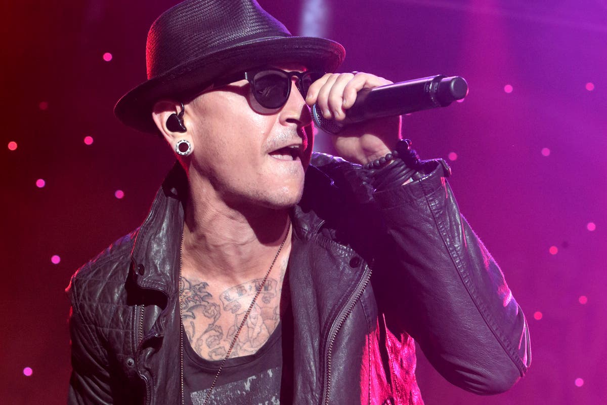 Chester Bennington&rsquo;s wife pays emotional tribute to Linkin Park frontman on fifth anniversary of his death