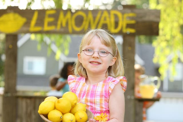 The young girl received a fine because she set up a lemonade stall without a trading permit