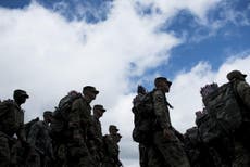 White House doesn't know what will happen to transgender soldiers