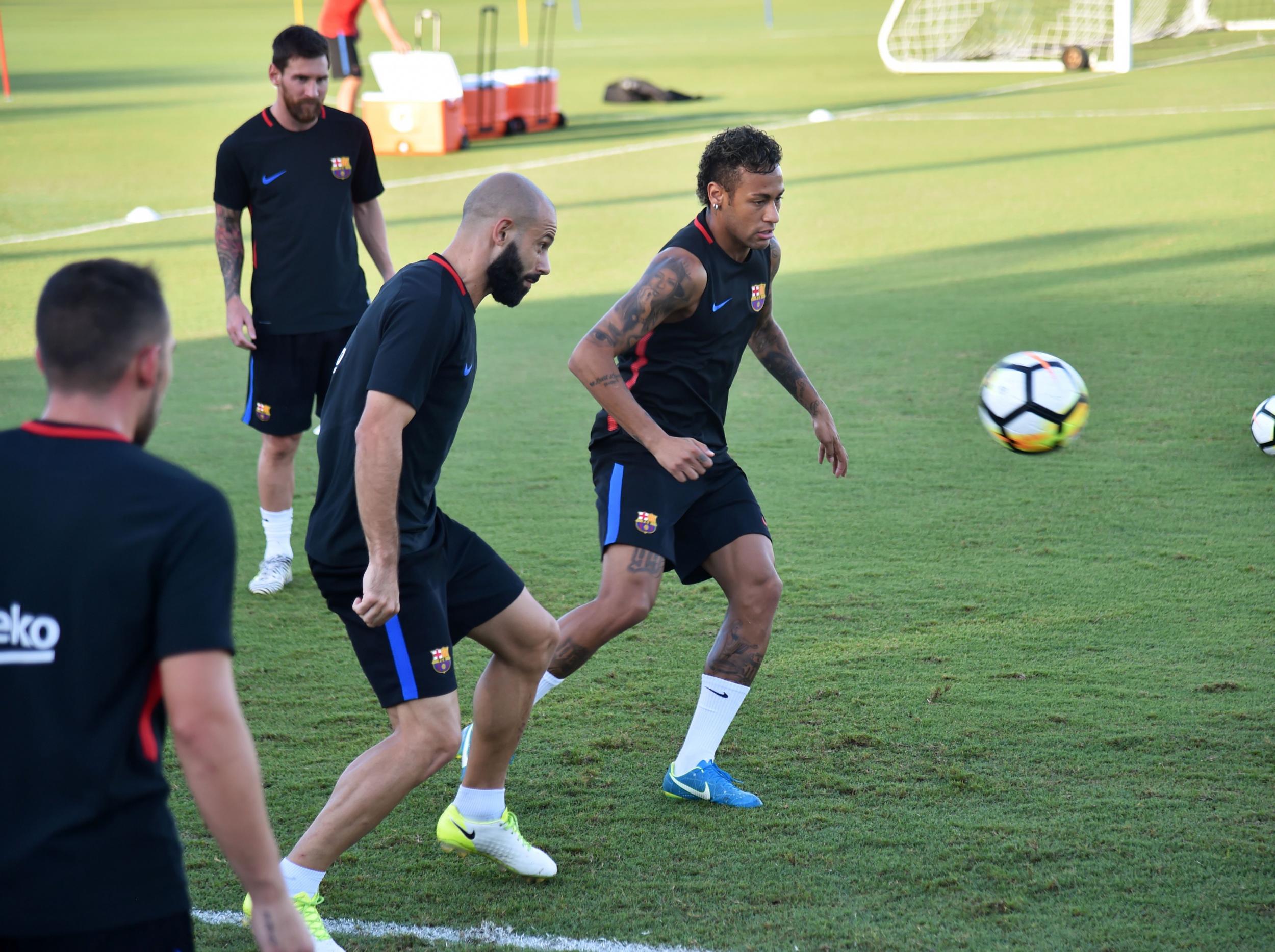 Neymar in training, shortly before the incident with Semedo