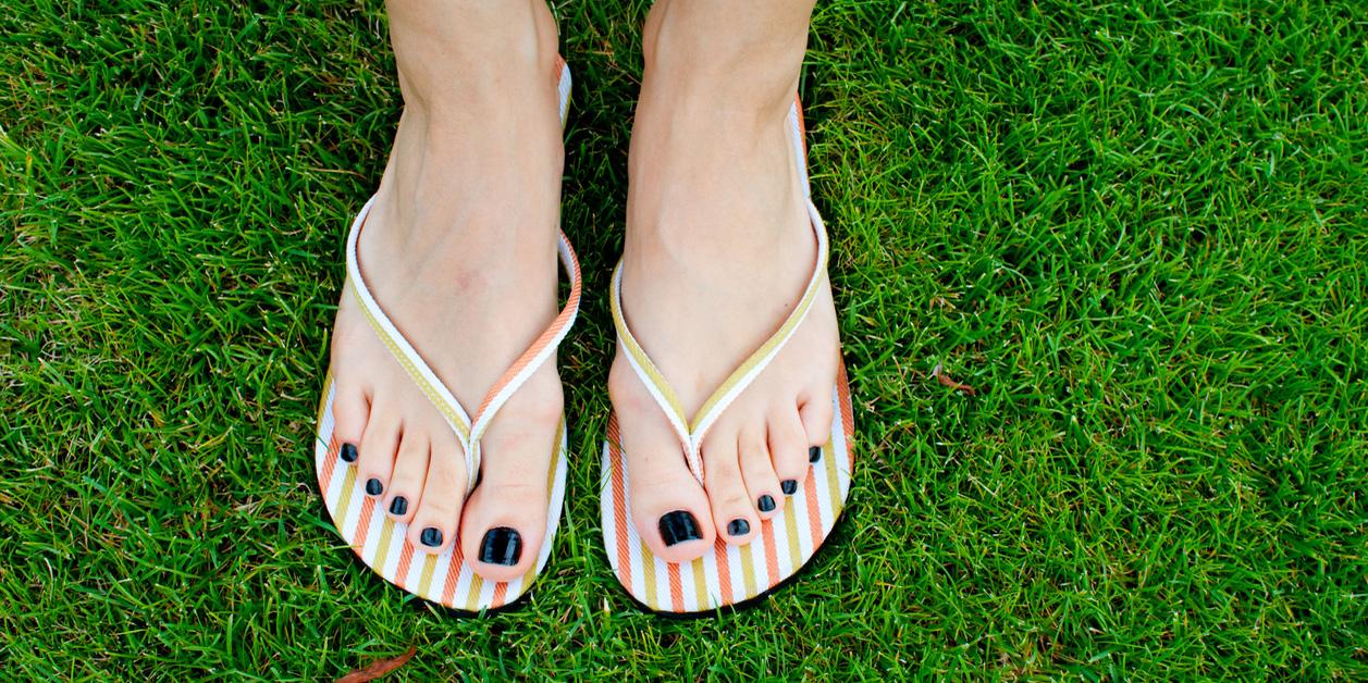 flip flops that are good for your feet