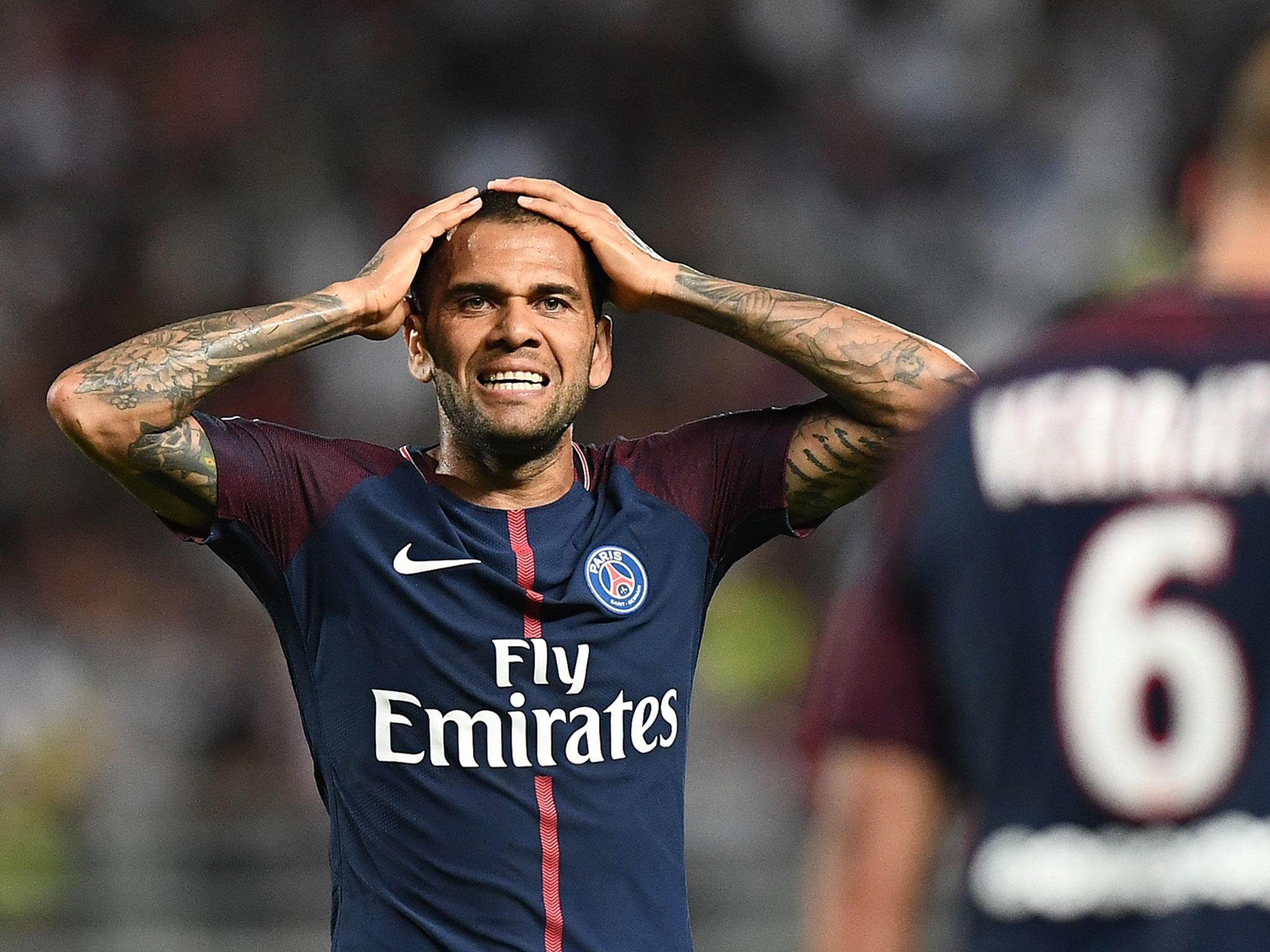 Dani Alves considered joining Manchester City and Chelsea before completing a move to the French capital on a free transfer after being released by Juventus.