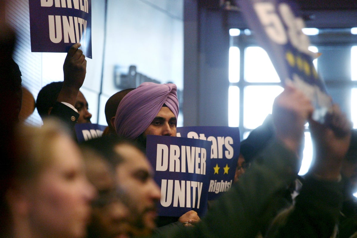 Judge dismisses lawsuit seeking to block law allowing Uber and Lyft ...