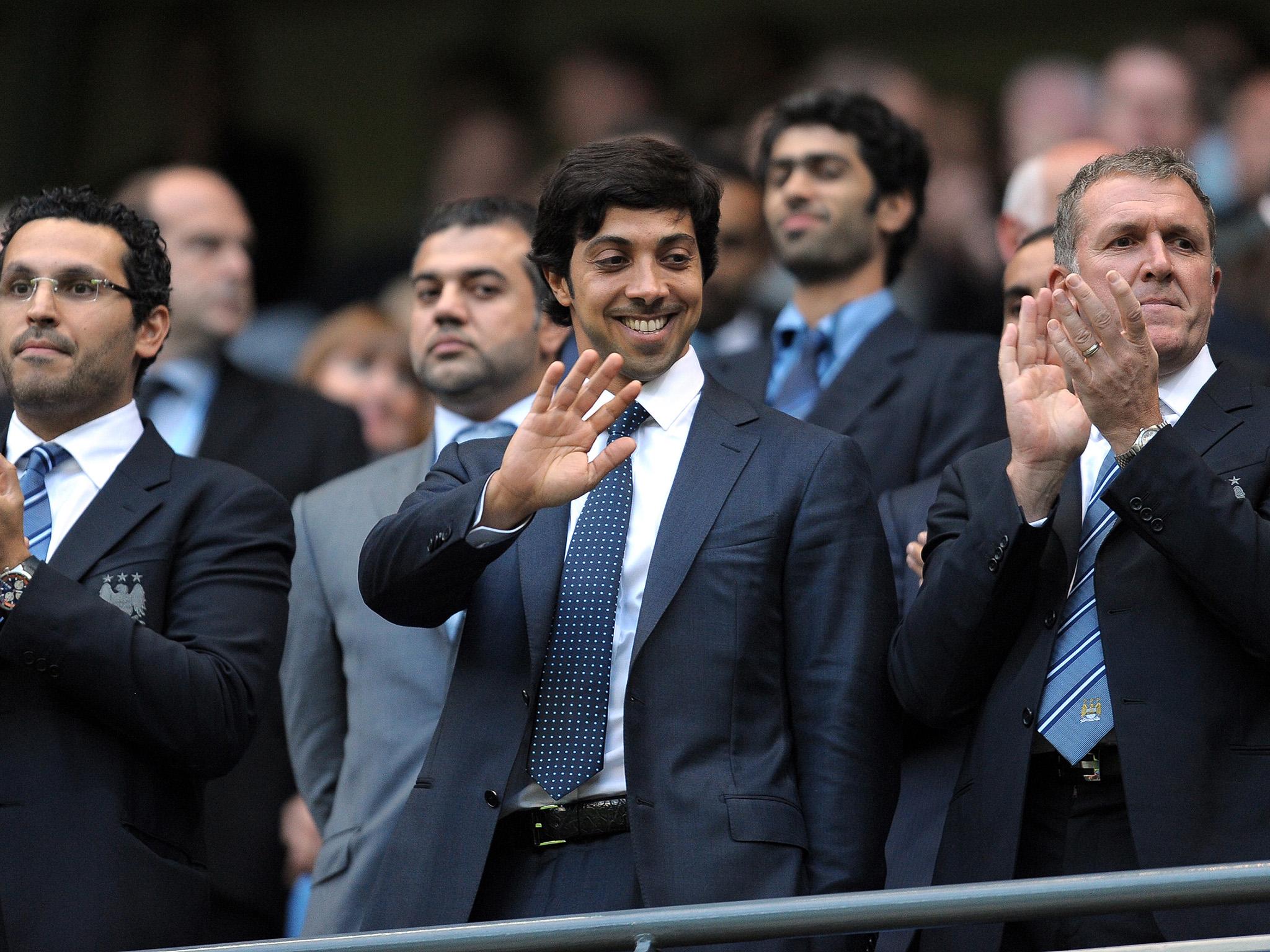 Manchester city owner Sheikh Mansour spent his honeymoon inn the pub watching football