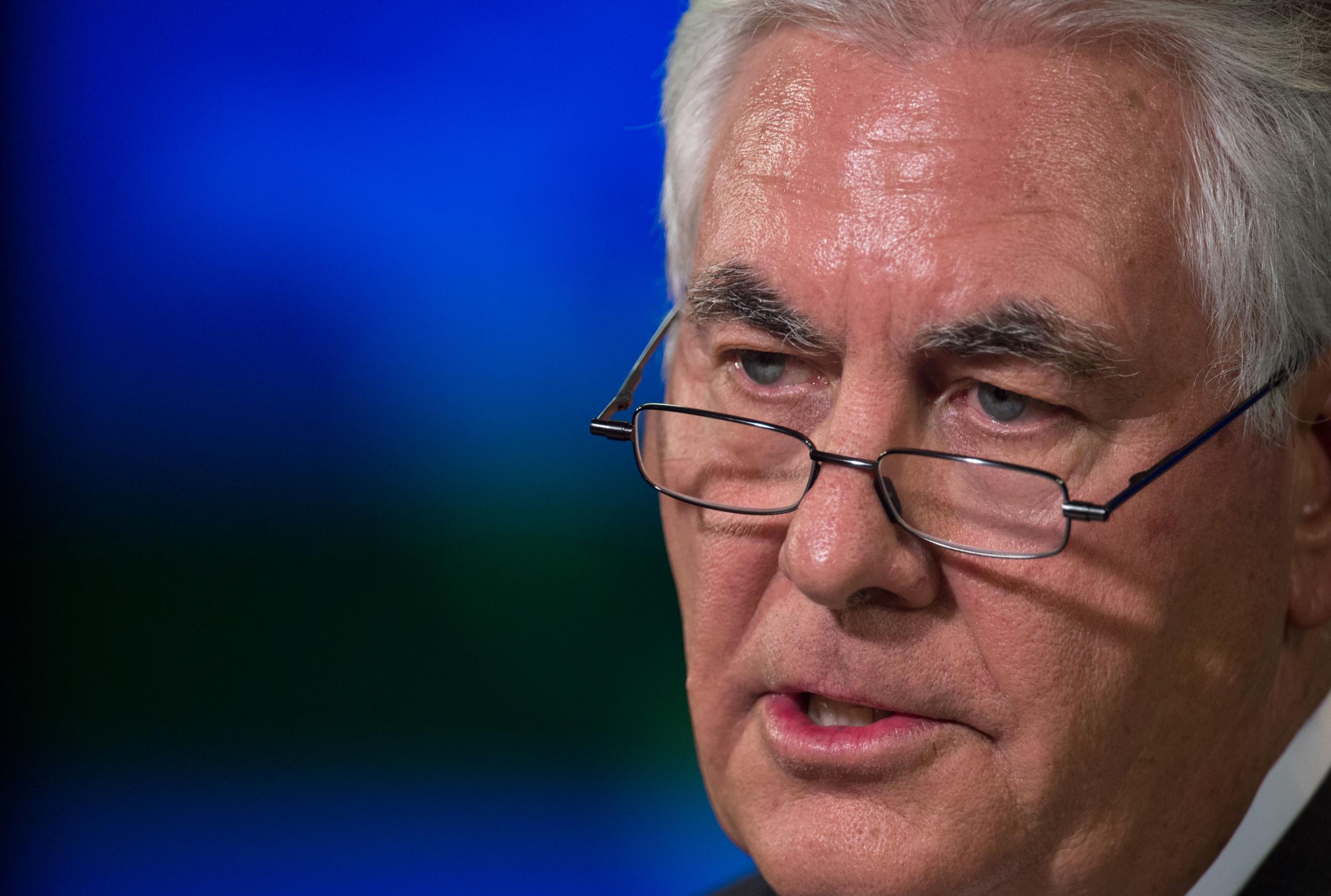 US Secretary of State Rex Tillerson ran ExxonMobil for 10 years and used a fake name, Wayne Tracker, to discuss climate change