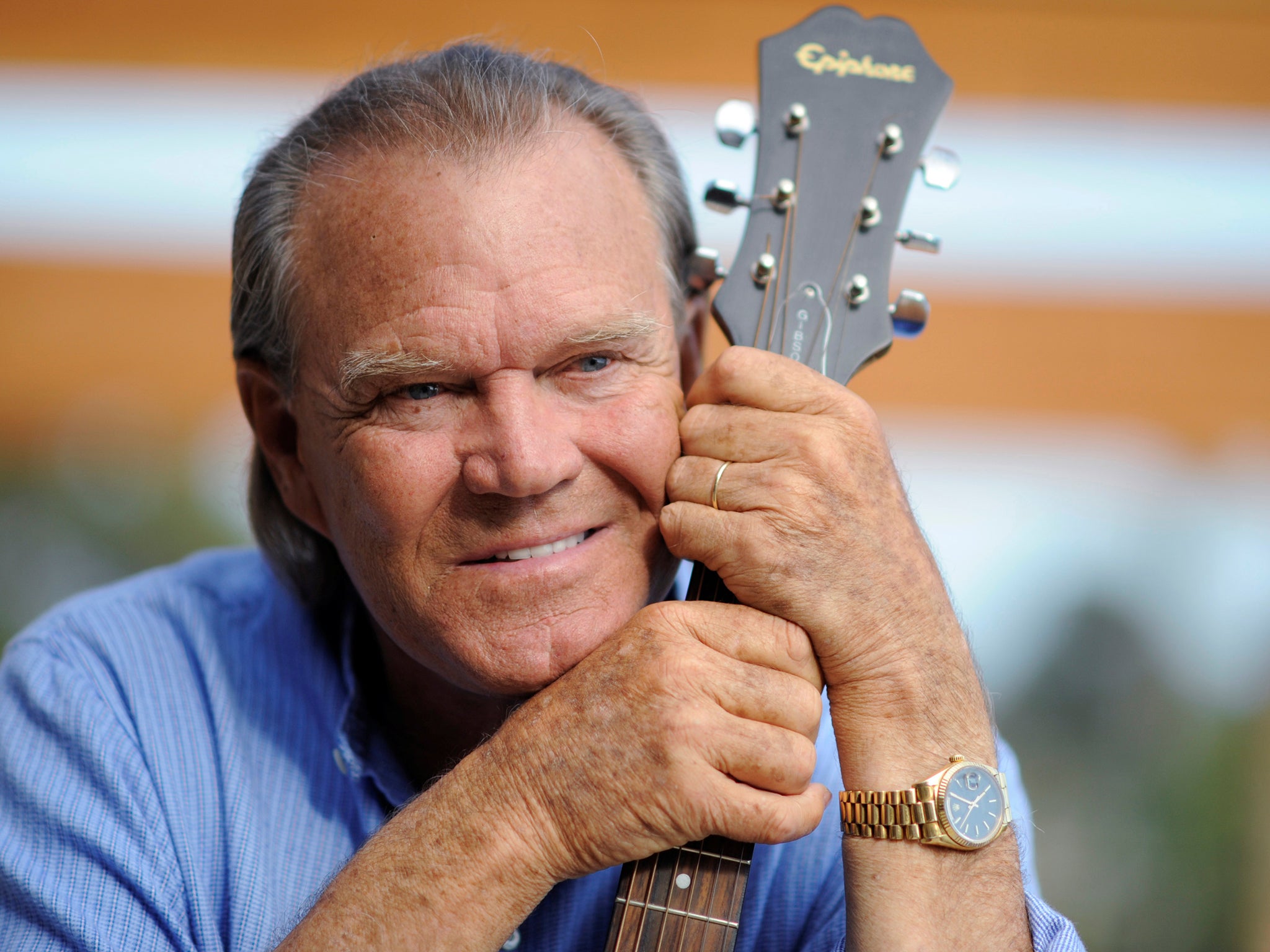 Recording artist Glen Campbell is photographed at his home in Malibu, California, in 2008.