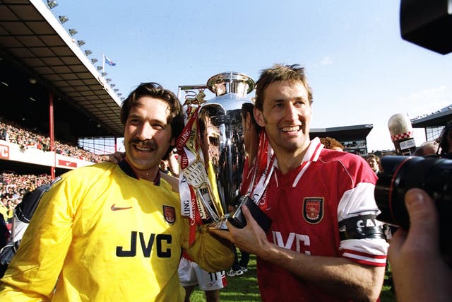 David Seaman with Arsenal captain Tony Adams after securing the 1998 league title
