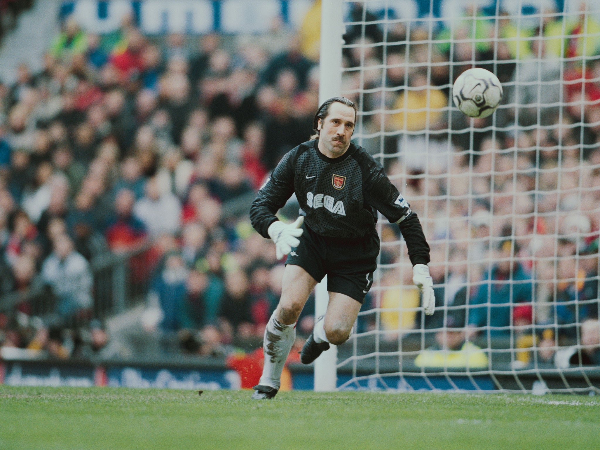 Seaman in action for Arsenal during a Premier League clash against rivals Manchester United in February, 2001