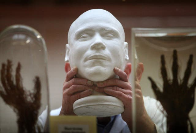 Making death masks of notorious criminals was common in the 19th century