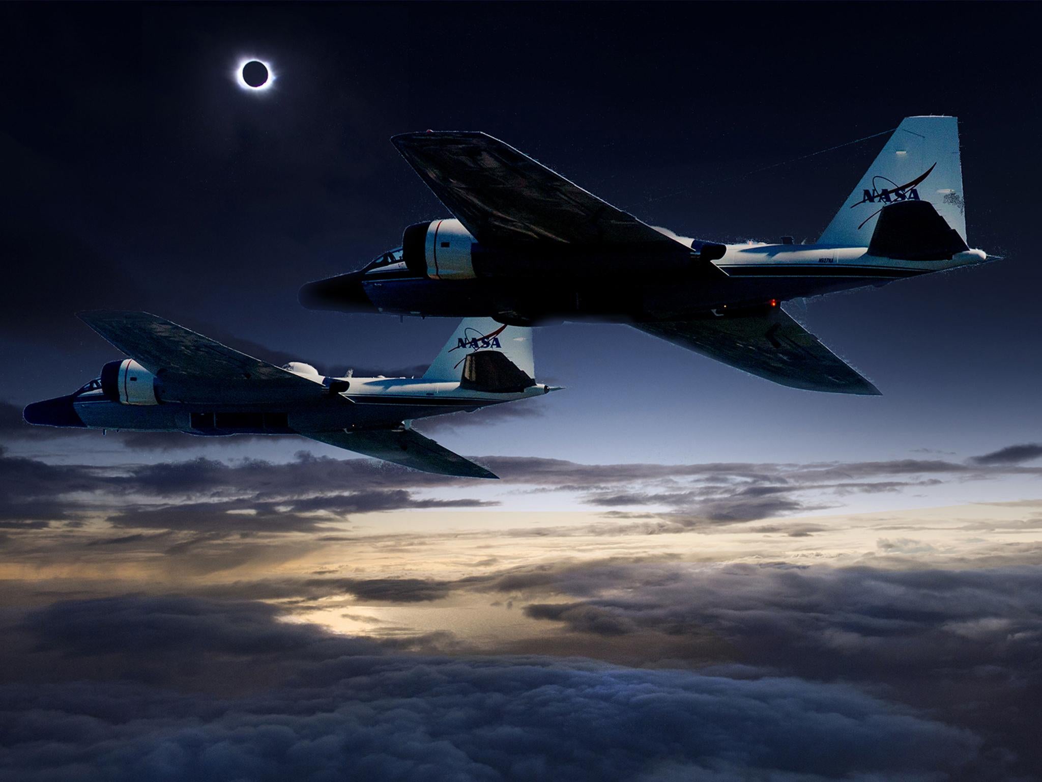 The night sky at around 11 pm this month