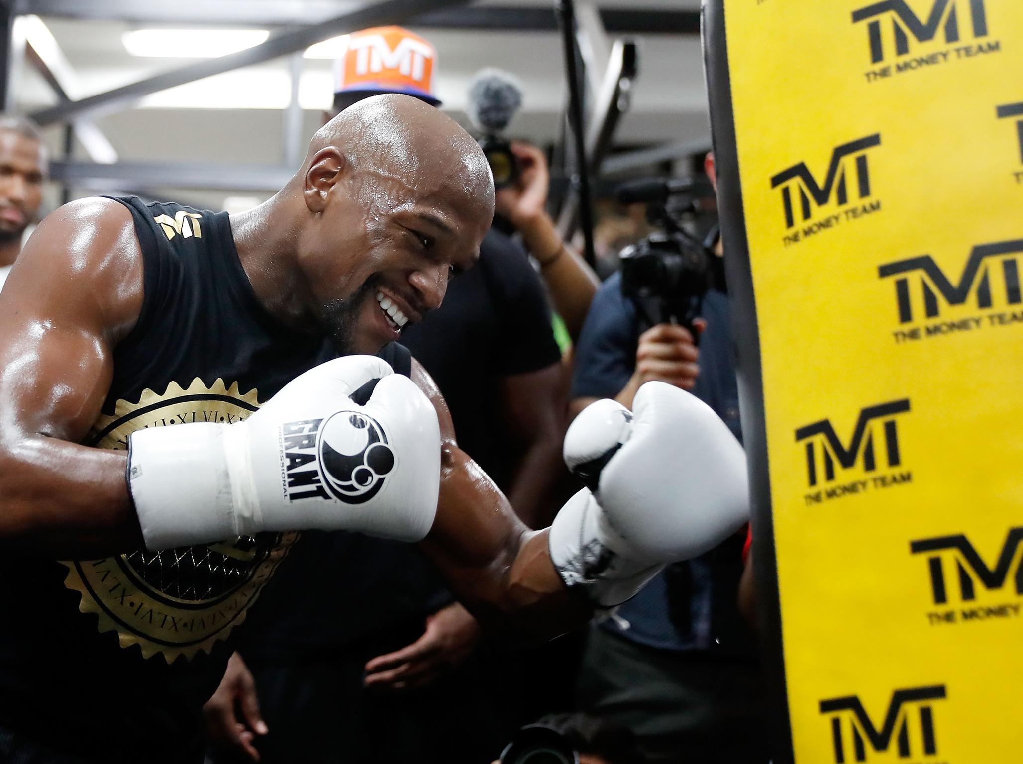 The American boxer has never before been beaten (Getty)