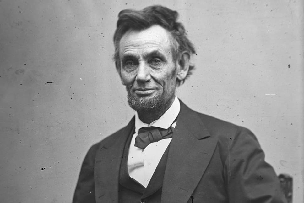 photo portrait of Abraham Lincoln