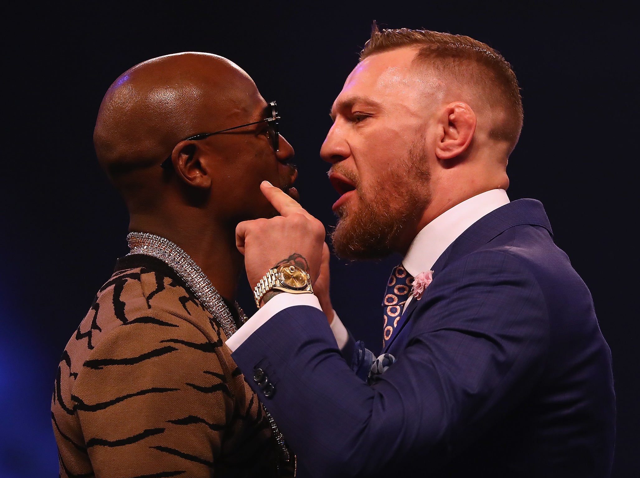 McGregor faces Mayweather in a fortnight