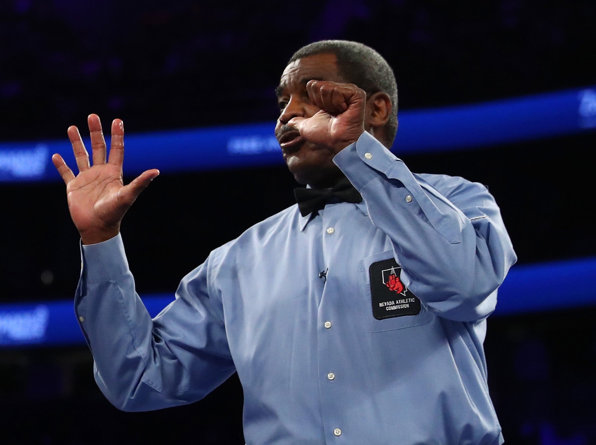 Experienced referee Robert Byrd will take control of the contest