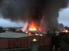 Huge blaze breaks out at Glasgow fruit market
