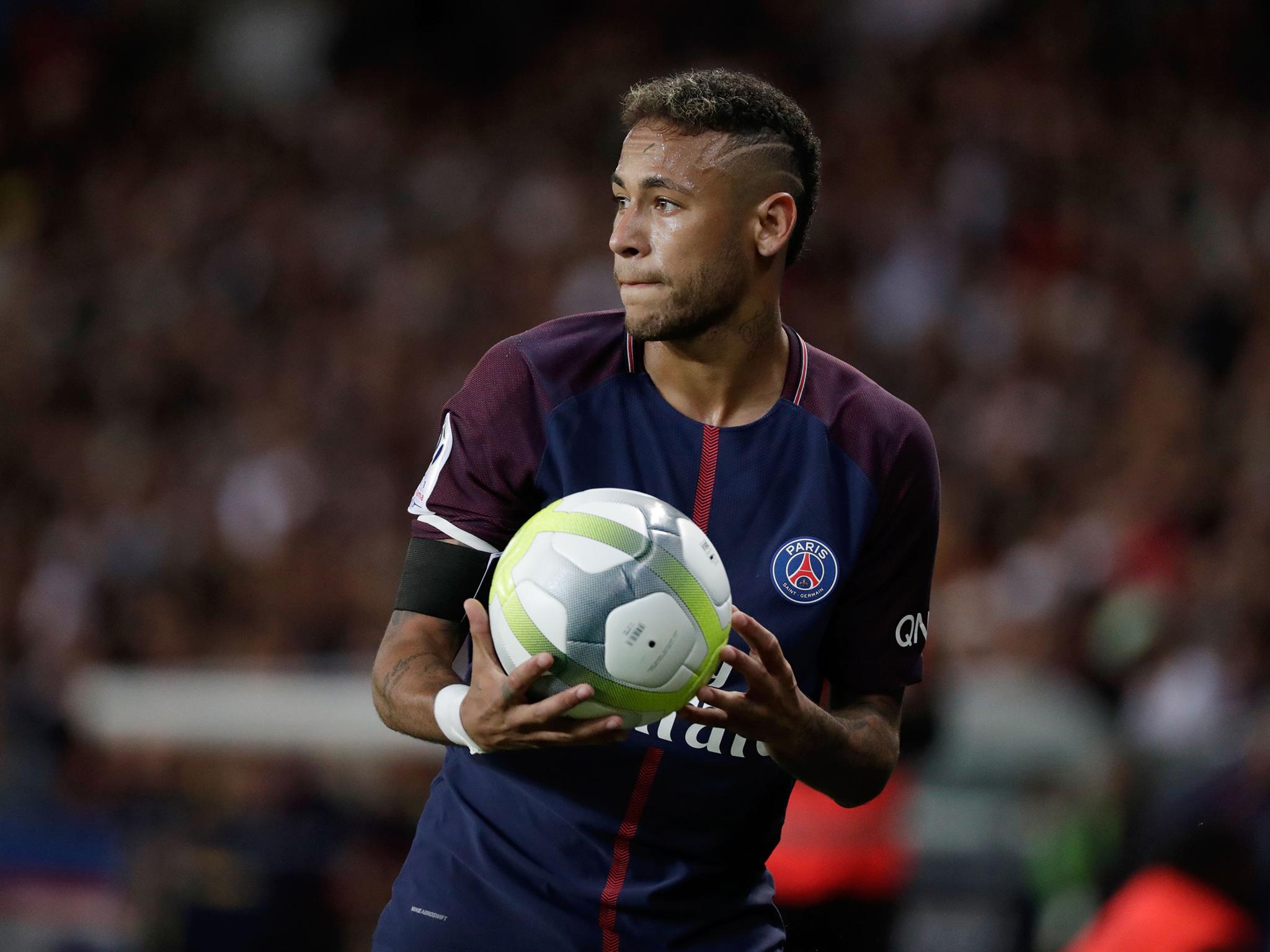 The recently-departed Neymar has criticised the board of directors at Barcelona