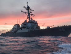 US Navy orders worldwide 'operational pause'
