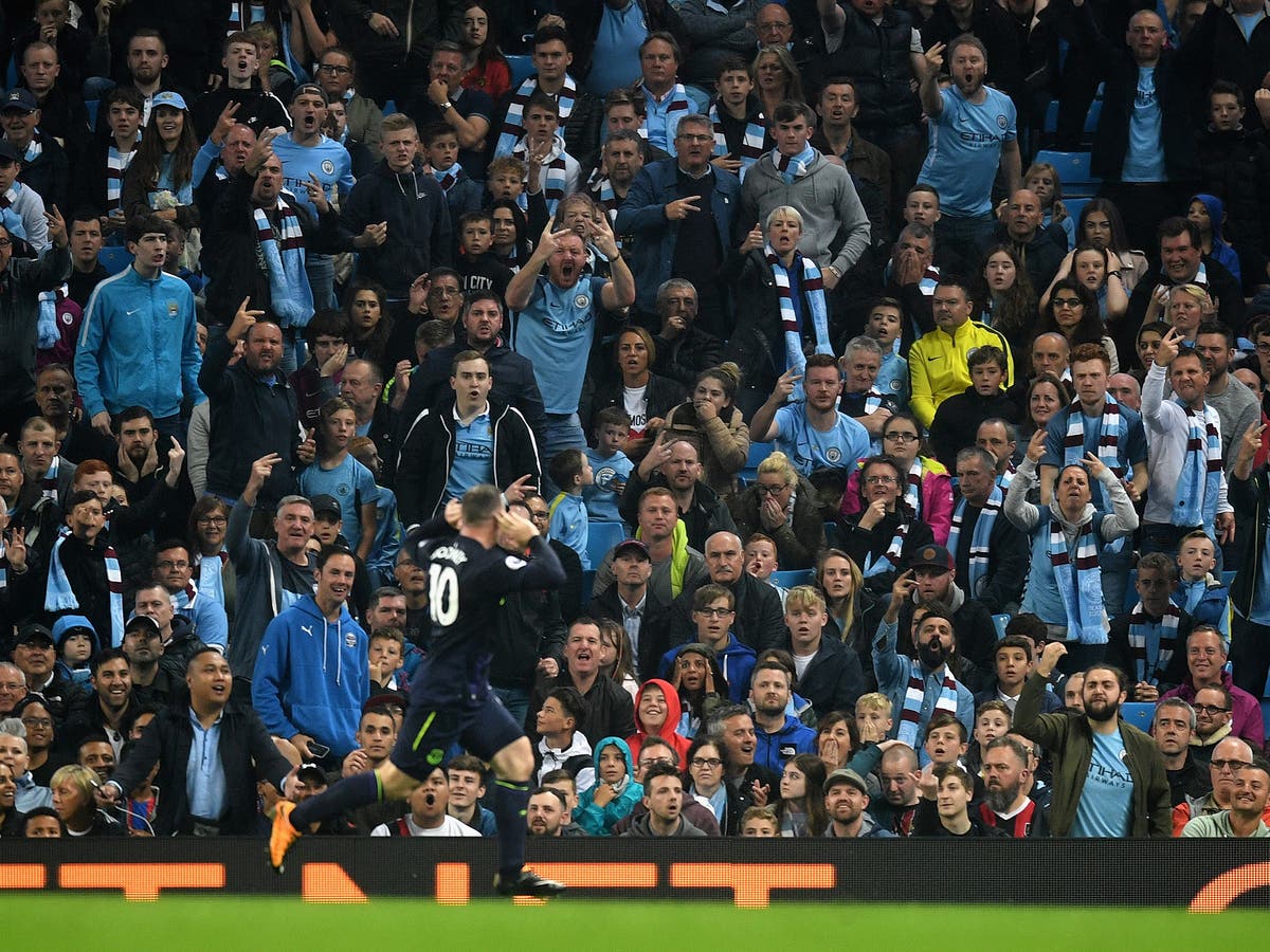 Rooney goal man City