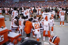 First white NFL player kneels during national anthem