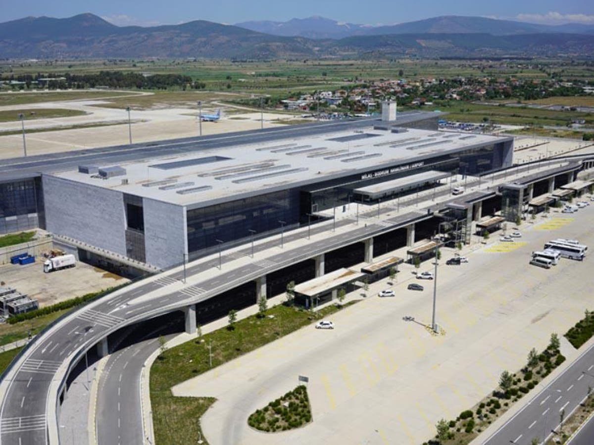Бодрум аэропорт турция фото British tourist arrested in Turkey after attempting to fly home with gold coins 