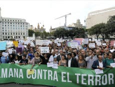 Thousands of Muslims march against terrorism after Barcelona attack