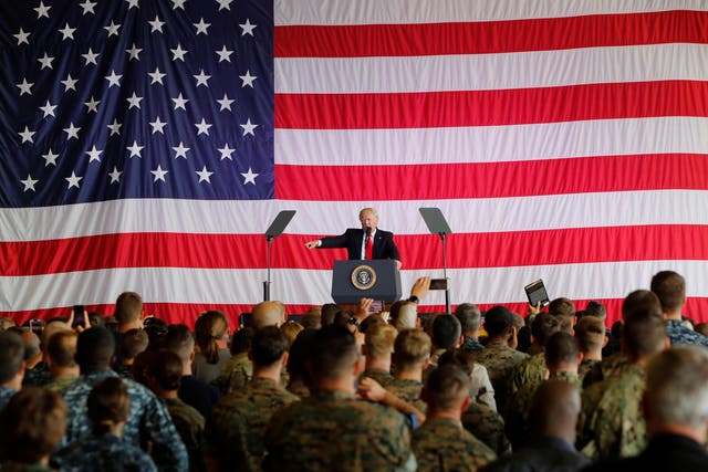 US President Donald Trump address the troops