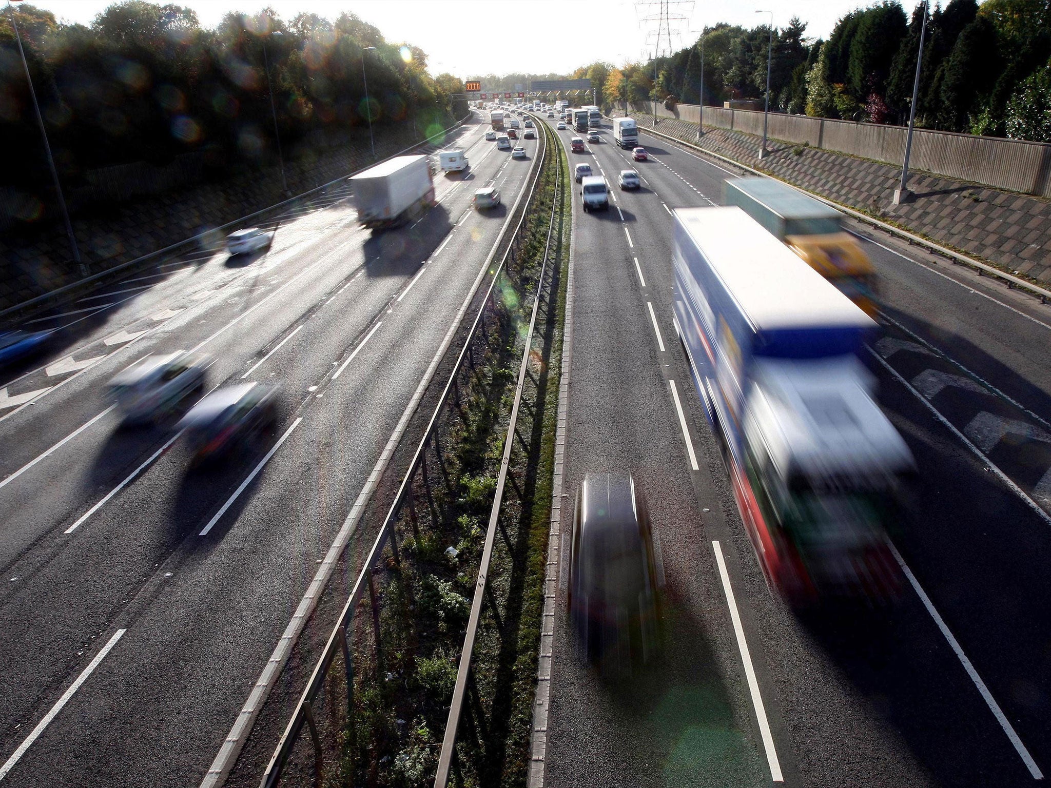 Self-driving lorries are to be tested on UK roads