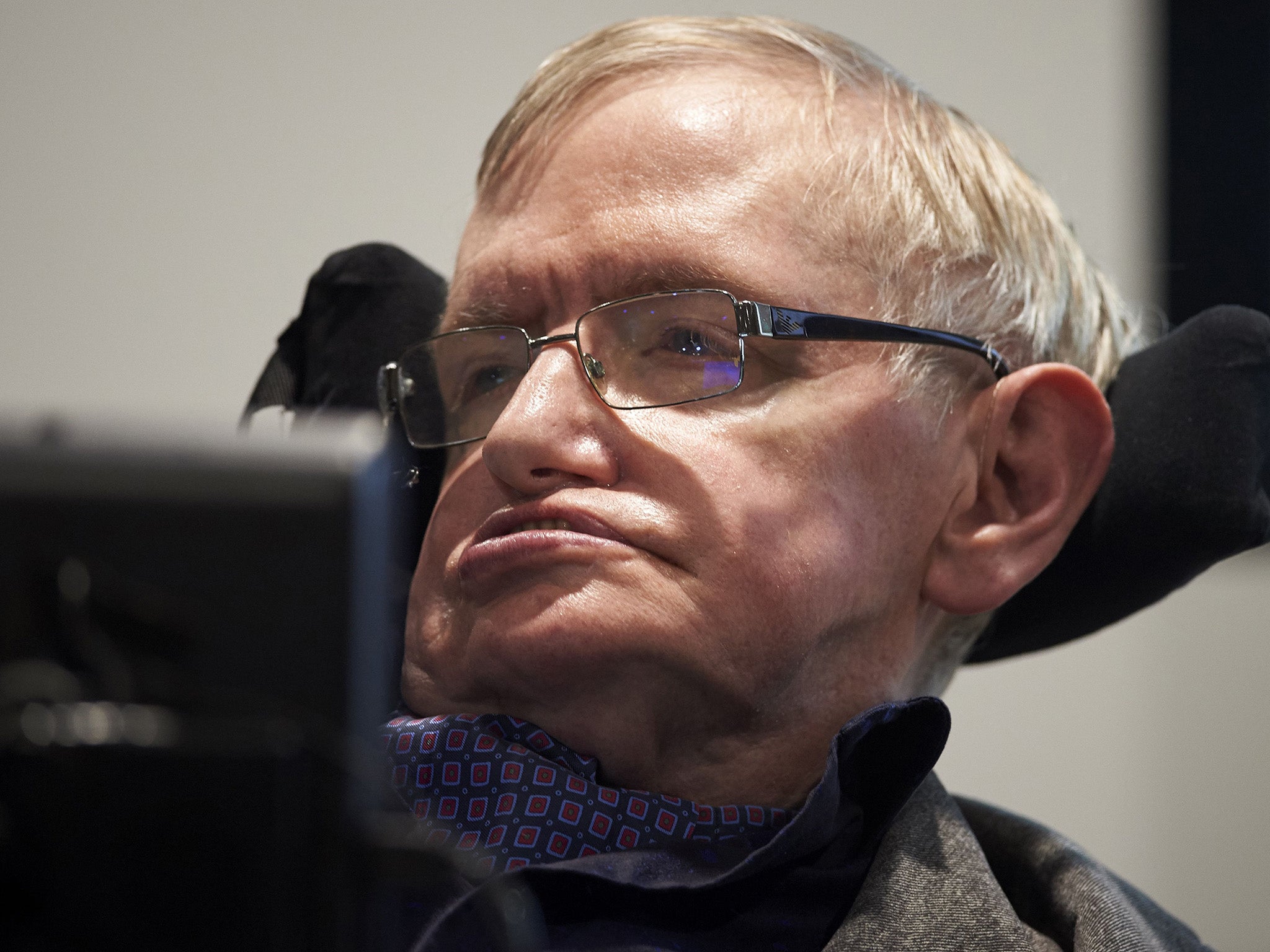 Prof Hawking has accused Jeremy Hunt of trying to distract from the true crisis affecting the NHS