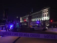 Man armed with knife attacks police officer outside Buckingham Palace