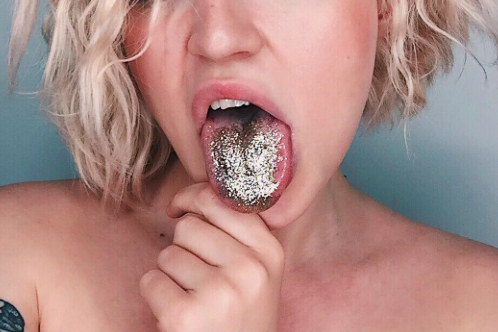 The trend has gone viral with glitter enthusiasts attempting to recreate the glitzy mouth look