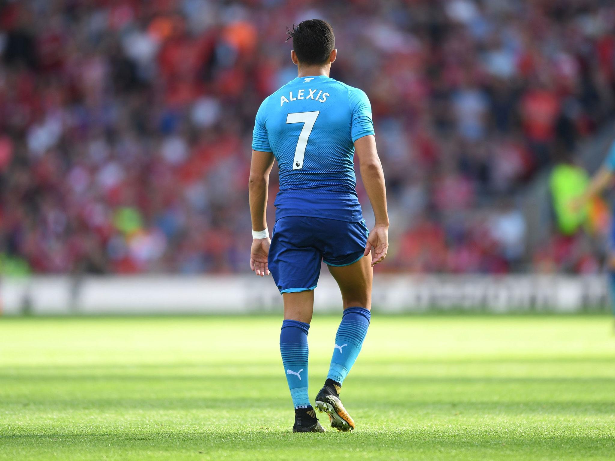 Manchester City remain keen on adding Alexis Sanchez before the deadline