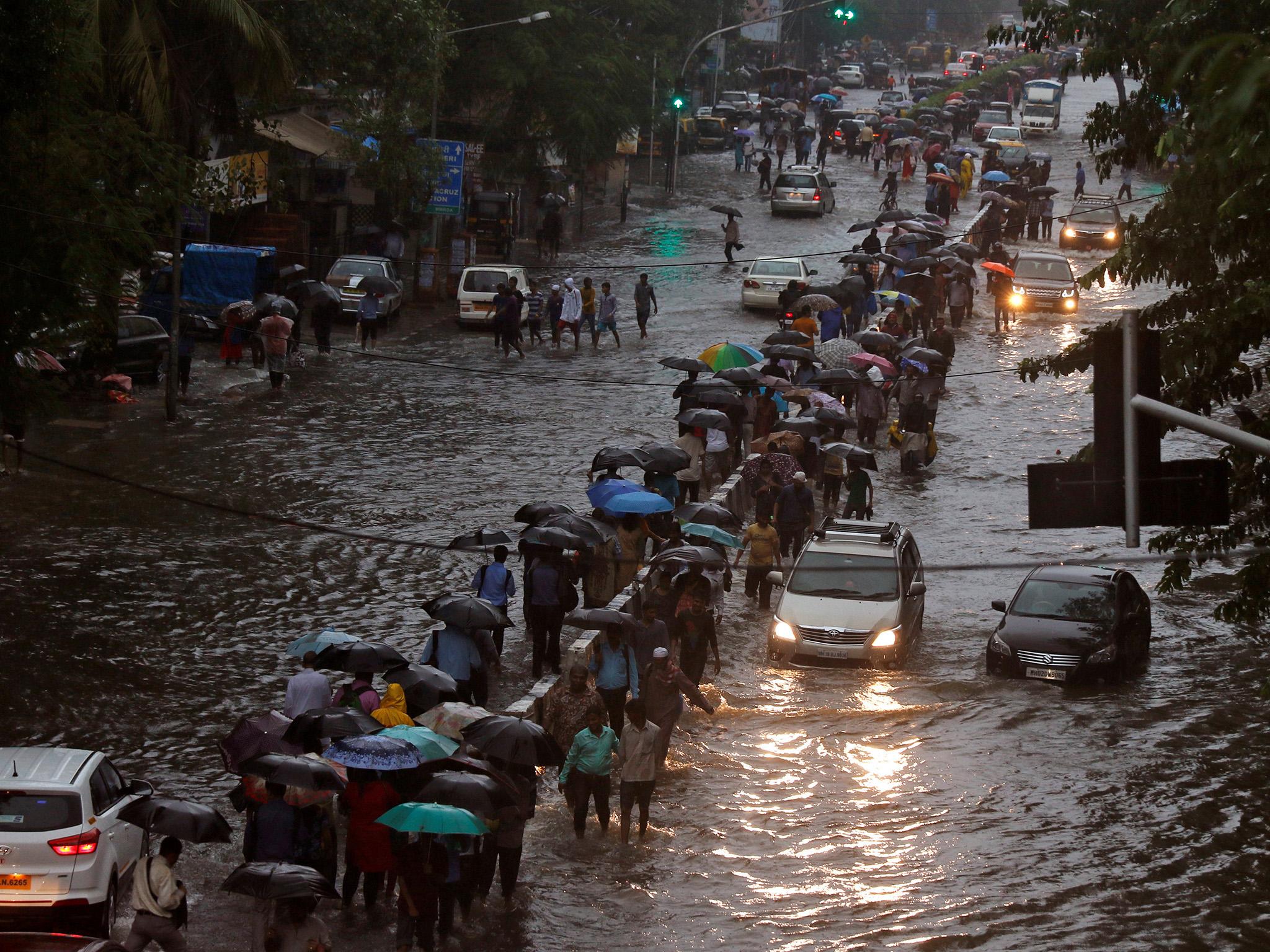 59 dead, millions stranded as floods hit Bangladesh, India » Capital News