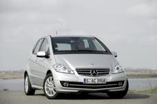 Mercedes-Benz recalls 400,000 cars over airbag fault, say reports