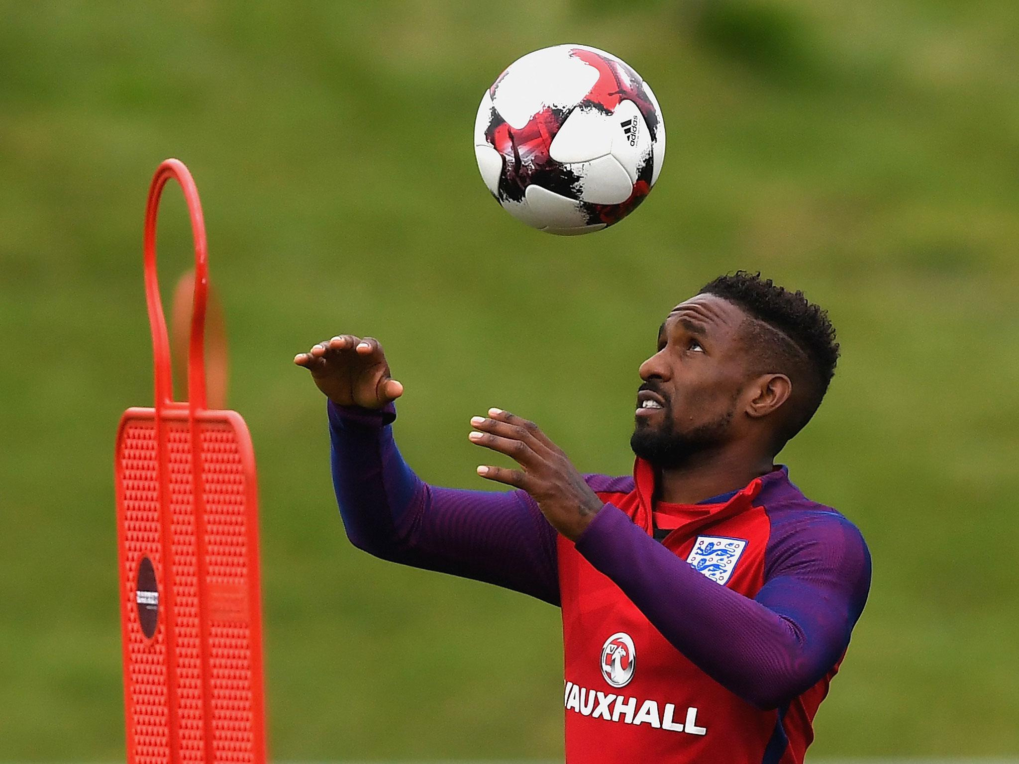 Defoe in training with the England squad earlier this week