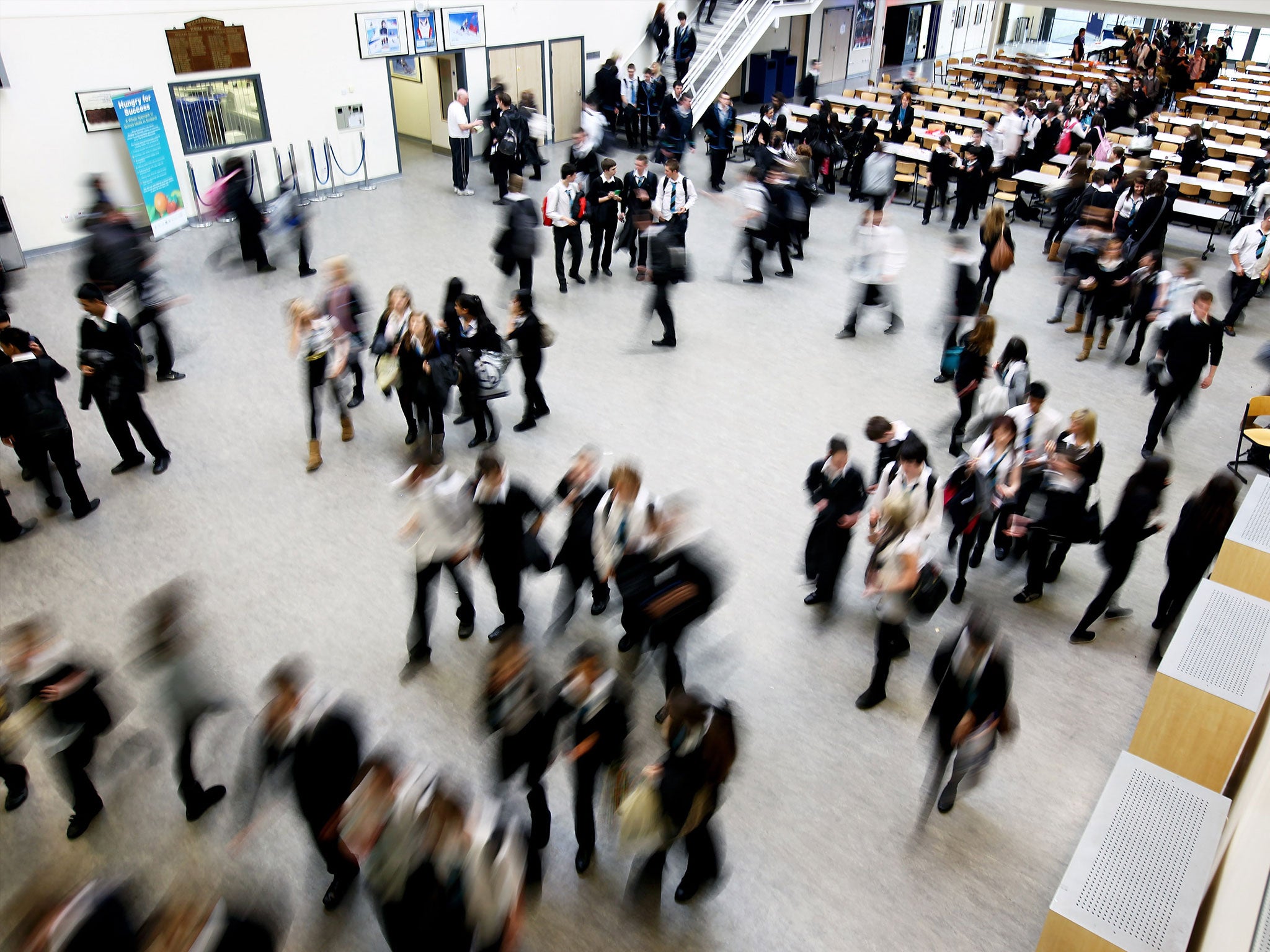 Teenagers in secondary schools with a greater mix of ethnicities tend to have warmer feelings towards people from other races