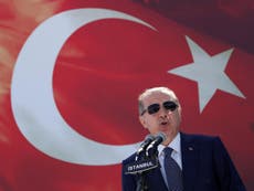Erdogan ready to close Turkish border with Iraq over Kurdish tensions