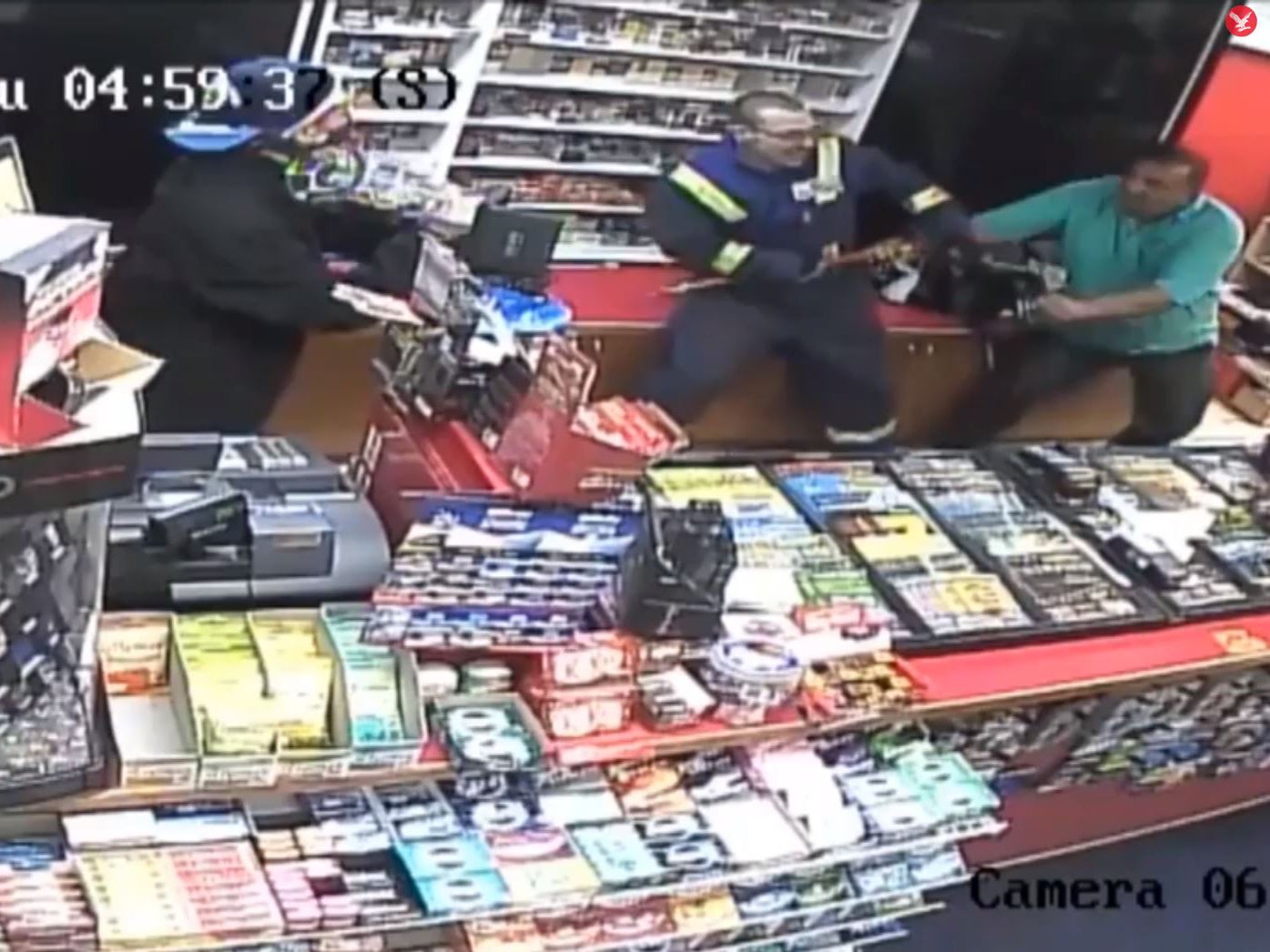 
Nisar Ahmed fought two armed robbers and barricaded them into his store in Canada 